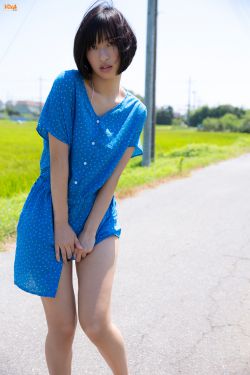 美女露尿口